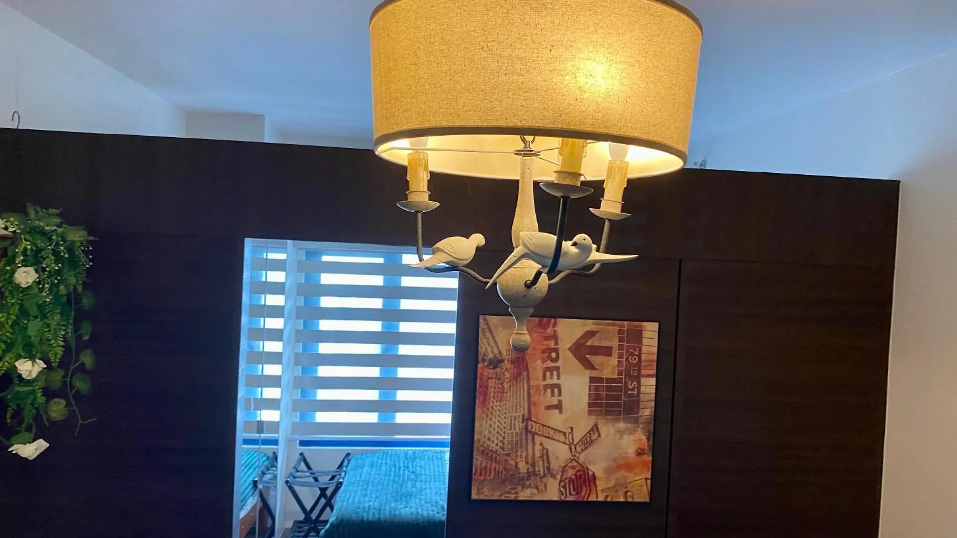 Twin Condo Luxury Makati Marvel 300 Mbps Internet Manila 0*,  Philippines